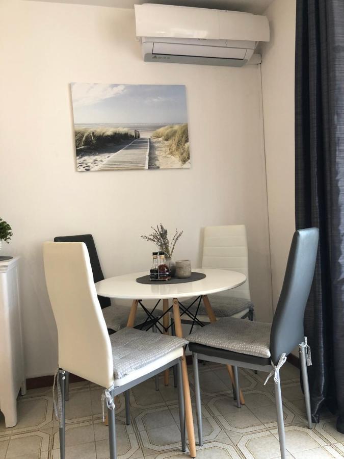 Studio Apartma Franca Umag Dış mekan fotoğraf